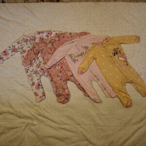 Gerber Baby Girl Footed Pajamas Set of 4 (3-6 Months)